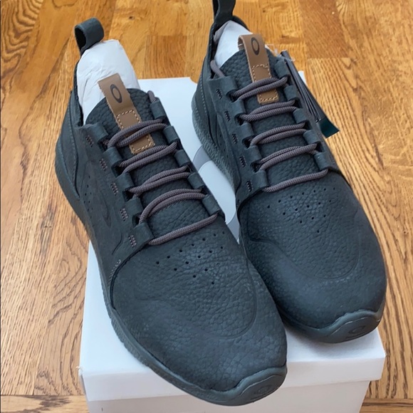 oakley basketball shoes